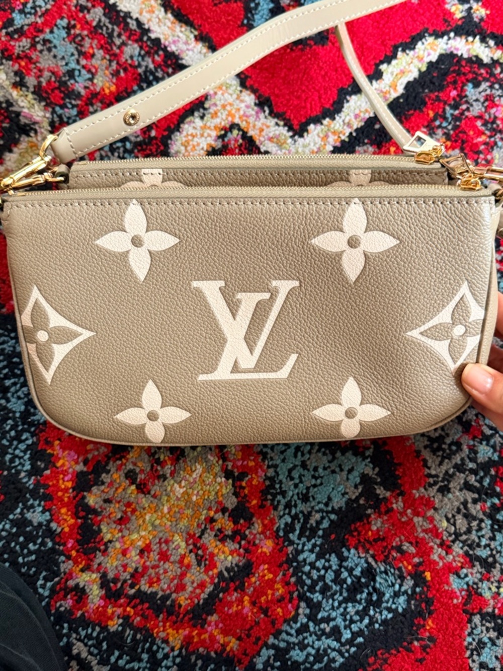 Louis Vuitton Multi Pochette in the color khaki(sage color) No longer available - Picture 7 of 12